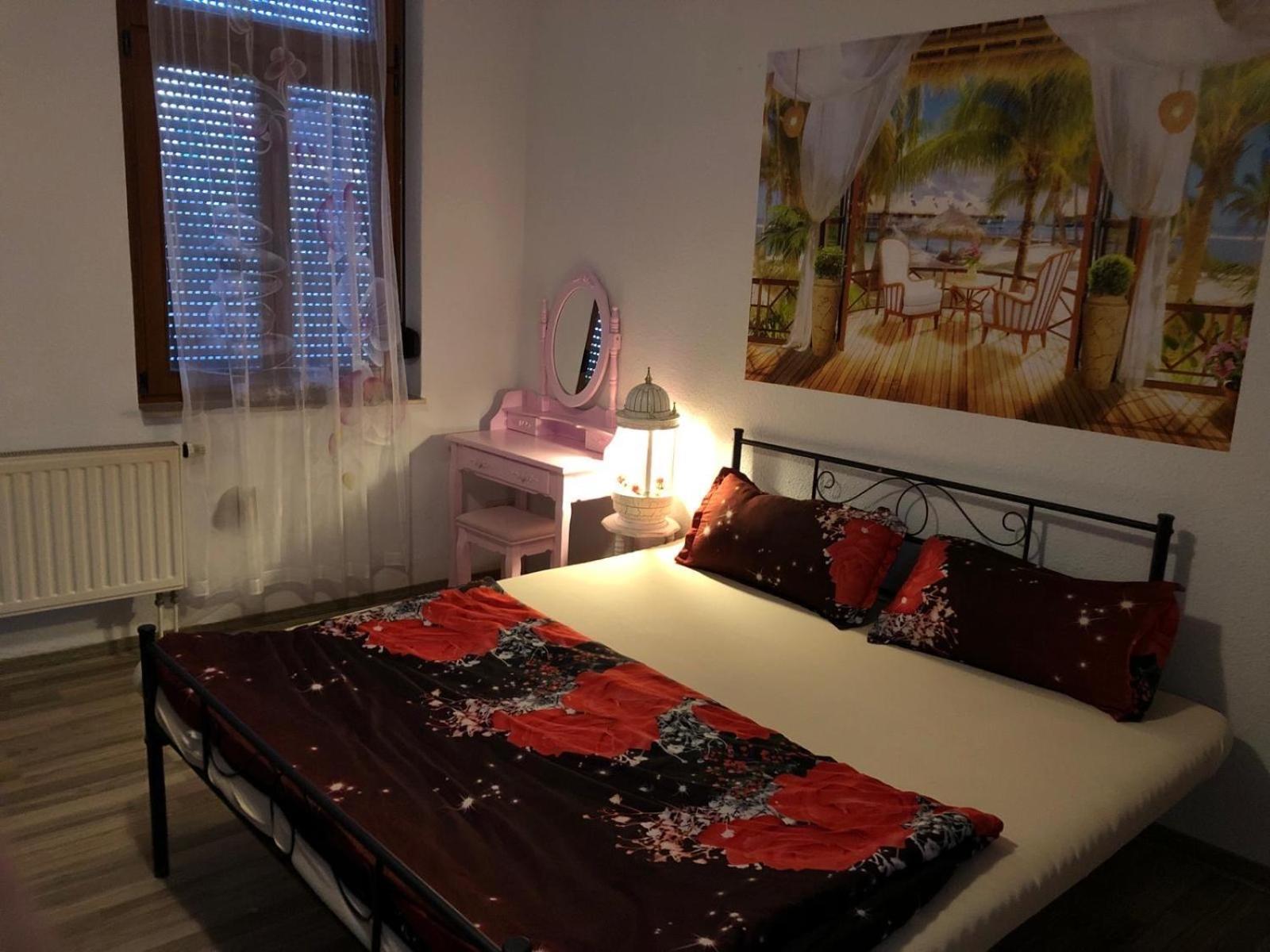 Ferienzimmer Healing Und Montuerwohnung Weißenfels Exterior foto