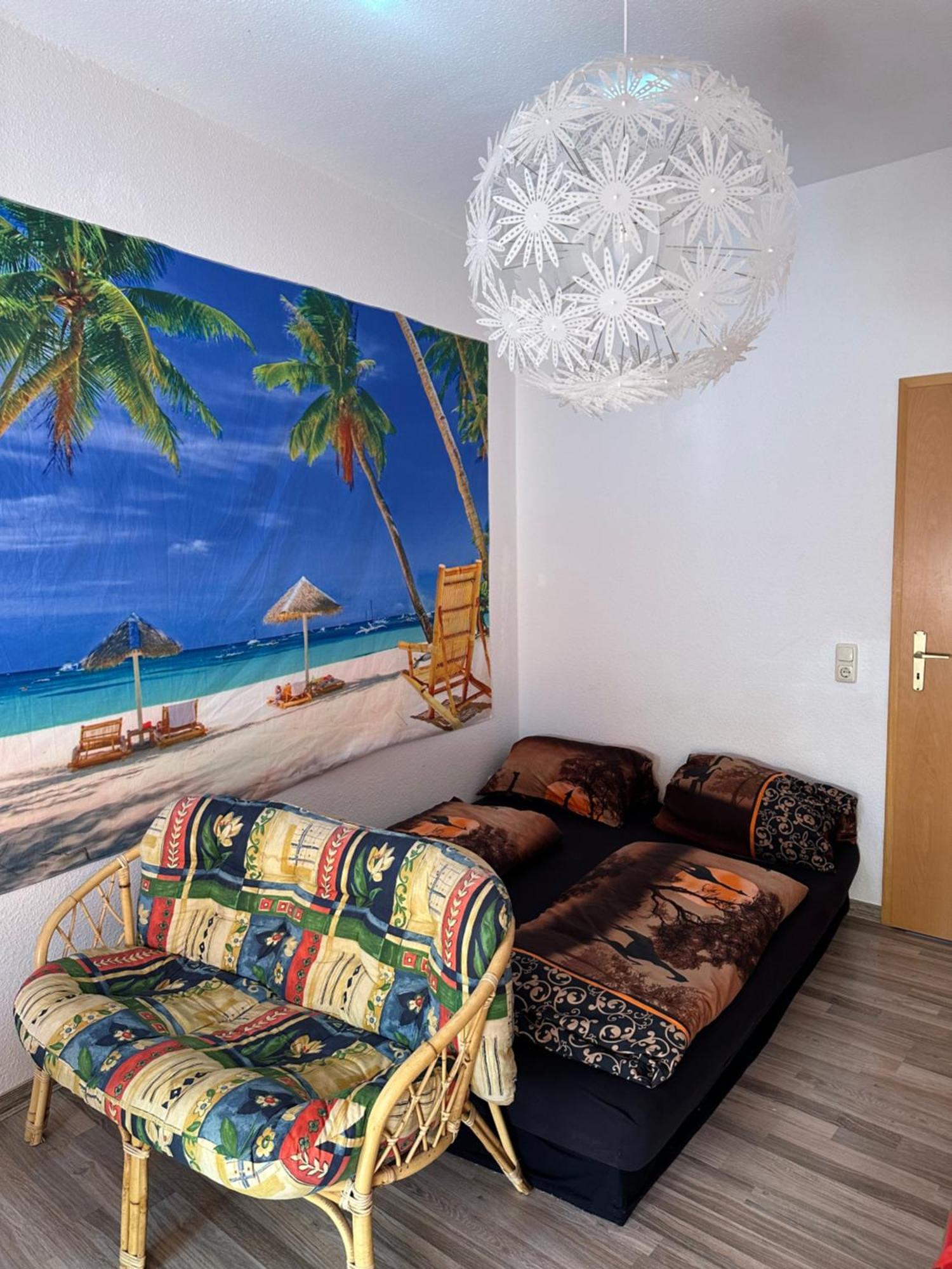 Ferienzimmer Healing Und Montuerwohnung Weißenfels Exterior foto